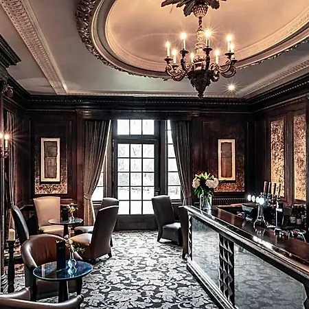 Wood Hall & 4* 哈罗盖特